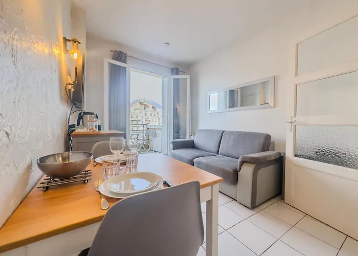 Le 89 Mallifaud - Caserne De Bonne Grenoble